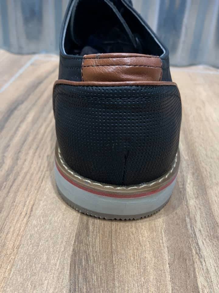 ELO Παπούτσια μαύρα 20009